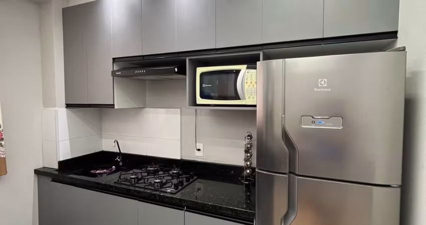 Apto térreo/ 2 Dorm./ Lazer/ Ac. Rod. Raposo Tavares/ Jd. Guarujá/ Só 230 mil