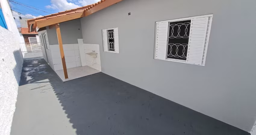Casa térrea à venda/ 3 Dorm./ 2 Wc´s/ 2 vagas/ Júlio de Mesquita/ Só 330 mil
