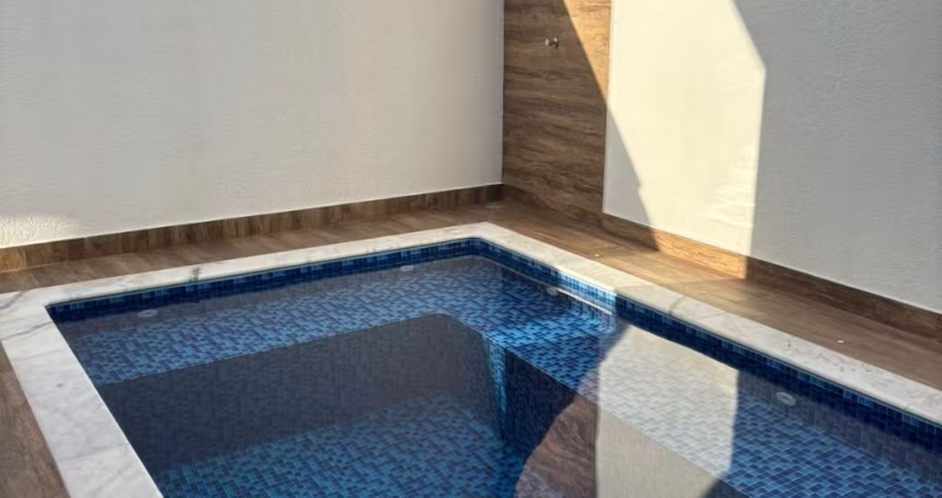 Casa em Cond./ 3 Suites/ Piscina/ Área gourmet/ Lazer/ Ac. Av. São Paulo