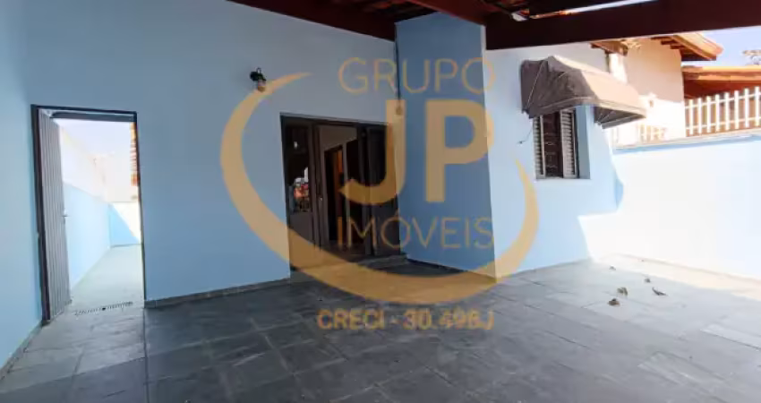 Casa térrea à venda/ 2 dorm./ suíte/ quintal amplo/ 2 vagas/ jd. santa rosália