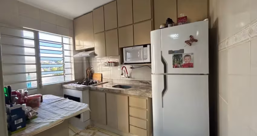 Apto 2 dorm./ planejados/ ac. av. general carneiro/ r$ 250 mil