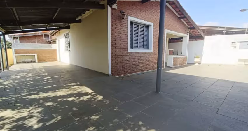 Imóvel versátil com 2 casas independentes/ terreno de 312 m²/ 5 vagas/v. jardini