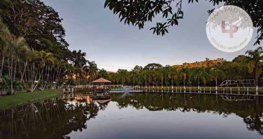 Chácara com  lago e duas  casas à venda, 23000 m² por R$ 3.500.000 - Caixa D'água - Vinhedo/SP