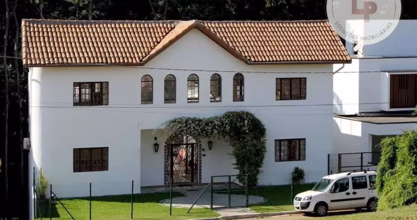 Maravilhosa casa com estilo mediterrâneo à venda no condomínio terras de santa teresa localizado entre itupeva e vinhedo