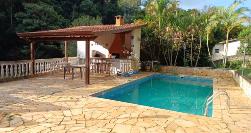CHÁCARA COM CASA 3 DORMITÓRIOS E LAZER COMPLETO À VENDA - JARINÚ/SP