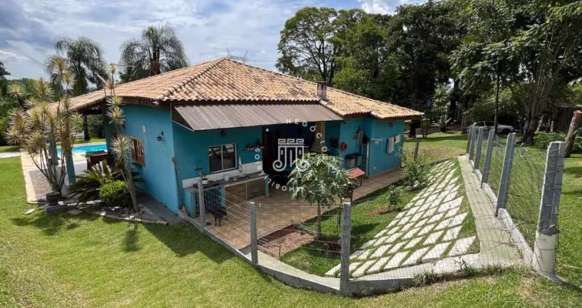 SÍTIO NO BAIRRO TRAVIÚ EM JUNDIAÍ-SP - COM LAGO, POMAR E 3 CASAS