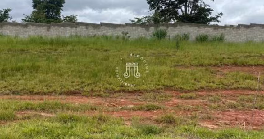 TERRENO NO CONDOMINIO LAGO AZUL COM 250M² EM JUNDIAI SP.