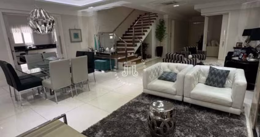 CASA A VENDA CODOMÍNIO RESERVA DA SERRA - BAIRRO MEDEIROS - JUNDIAÍ-SP.