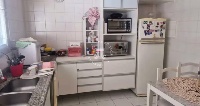 Casa sobrado à venda com 03 quartos no condomínio buona vitá - bairro colônia - jundiaí/sp