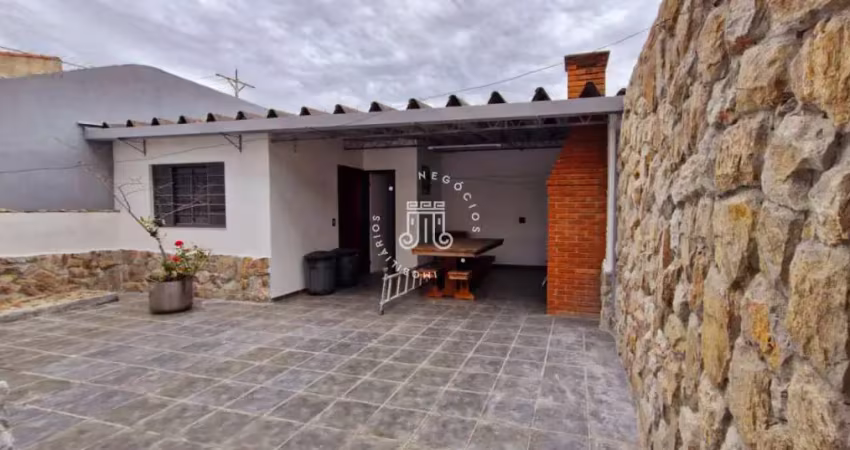 Casa na colônia com 4 quartos sendo uma suíte em jundiaí - sp