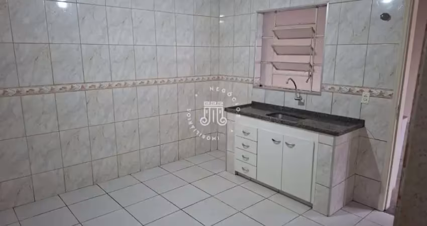Casa com 2 dormitórios para locação, no bairro vila vecchi, em jundiai/sp