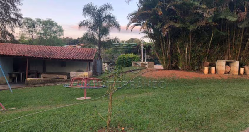 CHÁCARA À VENDA COM 02 CASAS LOCALIZADA NO BAIRRO CHÁCARAS SANTA MARTHA EM JUNDIAÍ-SP.