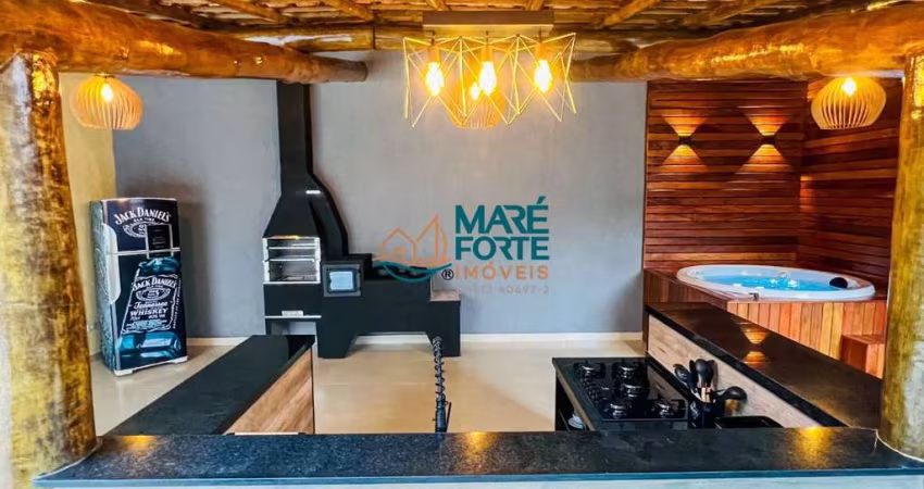 LINDA CASA ASSOBRADADA COM ÁREA DE LAZER E HIDROMASSAGEM NO ITAGUÁ!