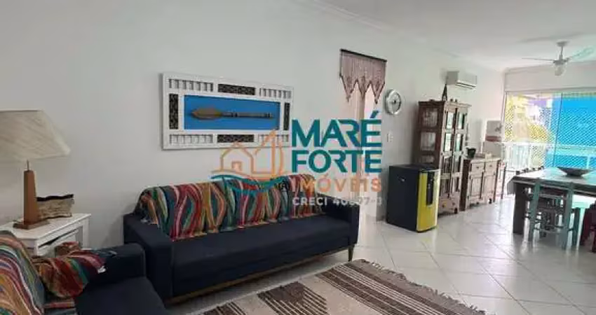 Apartamento amplo e mobiliado apenas 50 metros da  praia