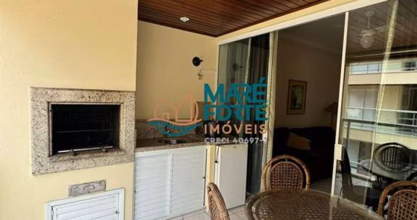 Apartamento amplo e mobiliado apenas 50 metros da Praia