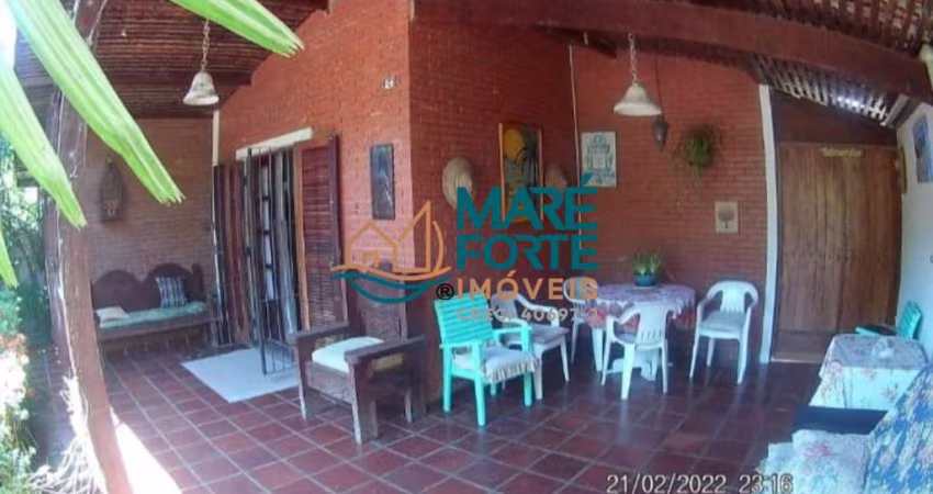 Casa mobiliada e com piscina no Perequê- Mirim!