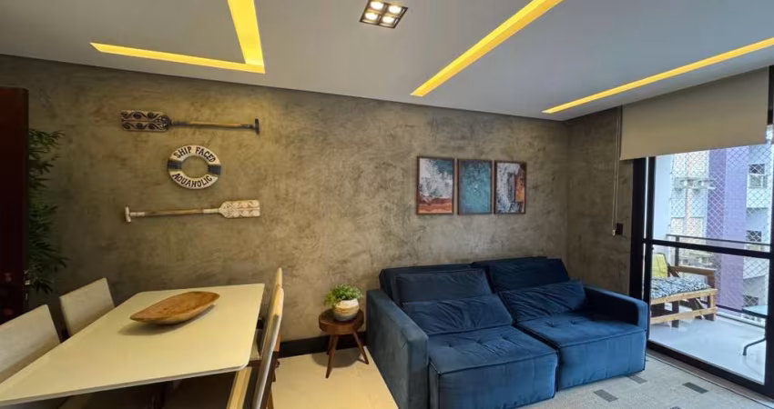 APARTAMENTO PRAIA GRANDE POUCOS METROS DA PRAIA