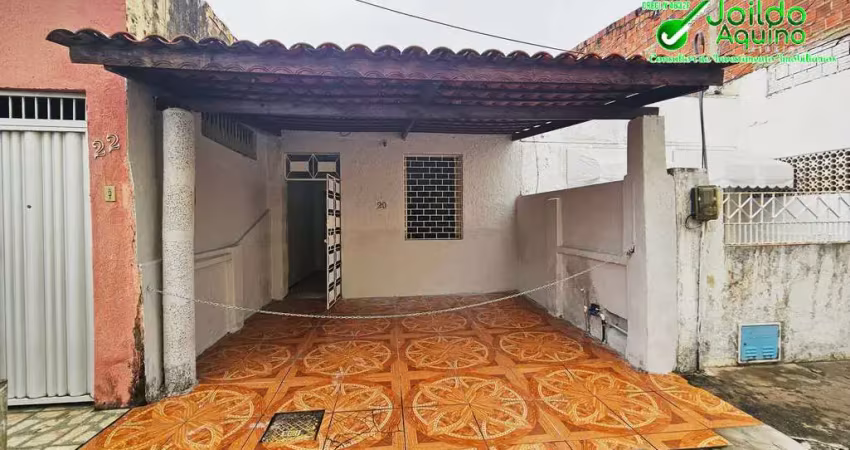Casa com 2 quartos à venda na Rua Carlos Câmara, 1388, Jardim América, Fortaleza