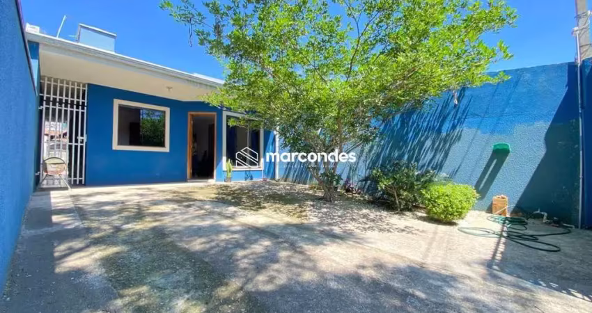 Casa com 3 quartos para alugar na Pelicano, 128, Gralha Azul, Fazenda Rio Grande