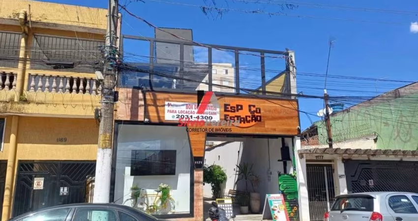 Galeria com 20 Box  Comercial para Locação com 2 pavimentos.