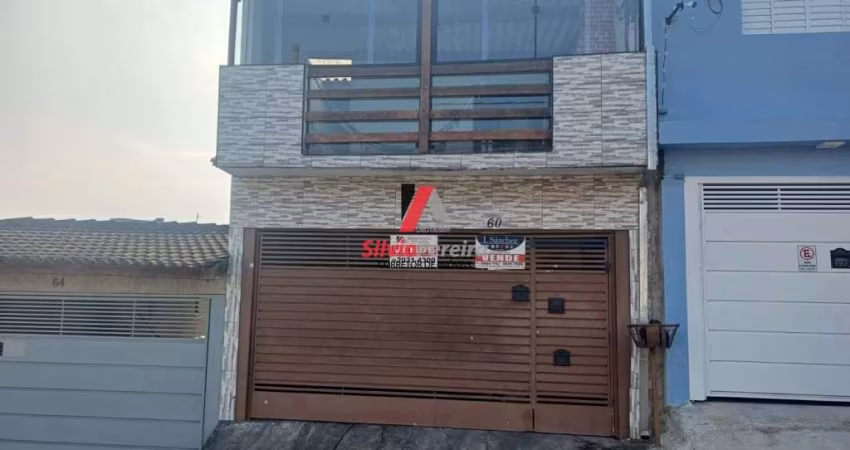Casa (Sobrado) para Venda, 4 dorm(s), 2 suite(s), 2 vaga(s), 150 m²