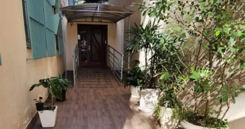 Apartamento com 2 quartos à venda na Rua Gen. Salustiano, 330, Centro Histórico, Porto Alegre