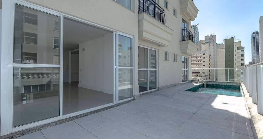 APARTAMENTO DIFERENCIADO NOVO NO CENTRO DE BALNEÁRIO CAMBORIÚ