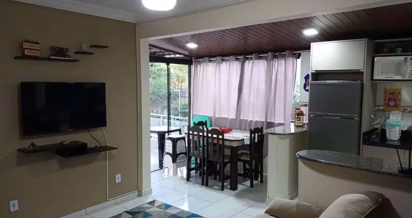 Apartamento mobiliado com 02 dormitórios e terraço - locação anual - bal. camboriú/sc