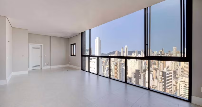 Oportunidade - Apartamento Pronto para Morar no Centro de Bal. Camboriú
