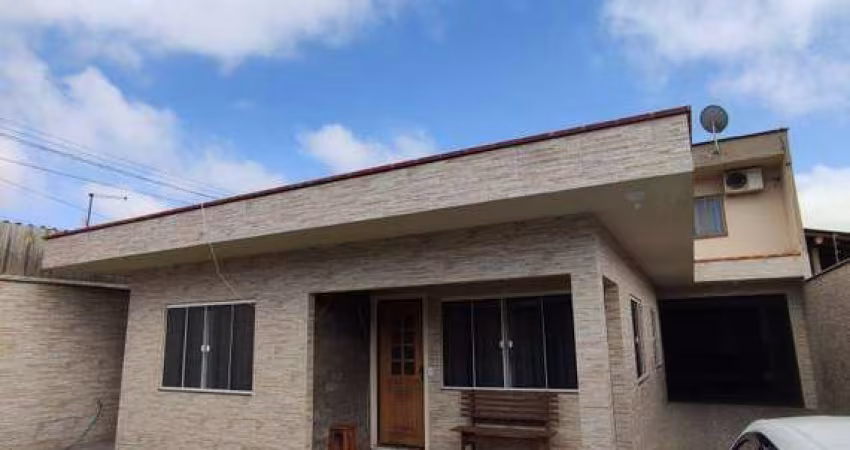 Casa com 4 dormitórios para locação anual - Bairro Areias - Camboriú/SC