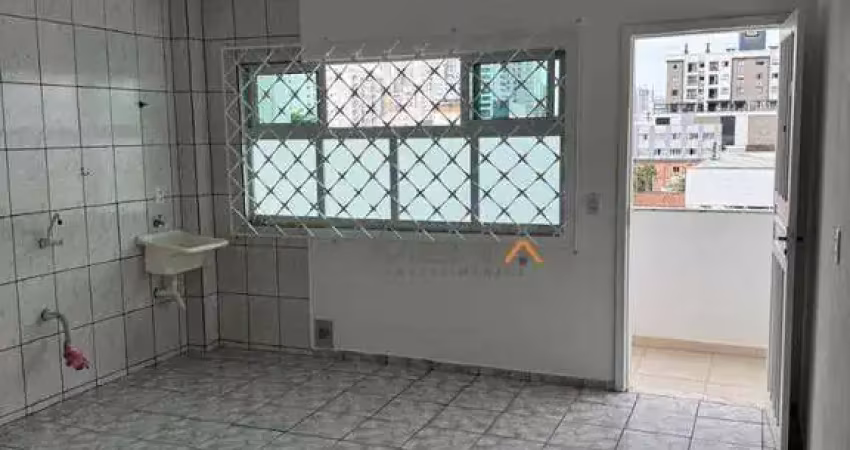Apartamento de 1 dormitório para locação anual no centro de balneário camboriú