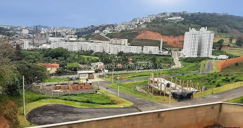Casa com 3 quartos (1 suíte) e 2 vagas de garagem, à venda no condomínio spina ville, bairro são pedro, juiz de fora - mg