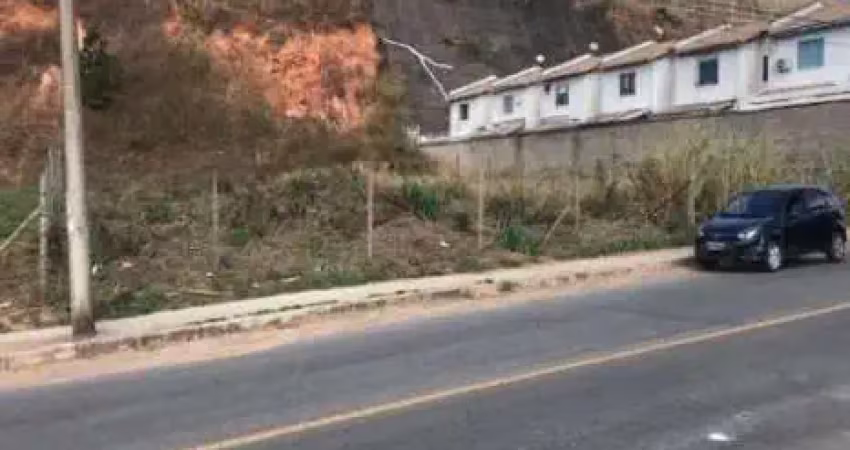 Terreno medindo 825m², à venda no bairro são pedro, juiz de fora - mg