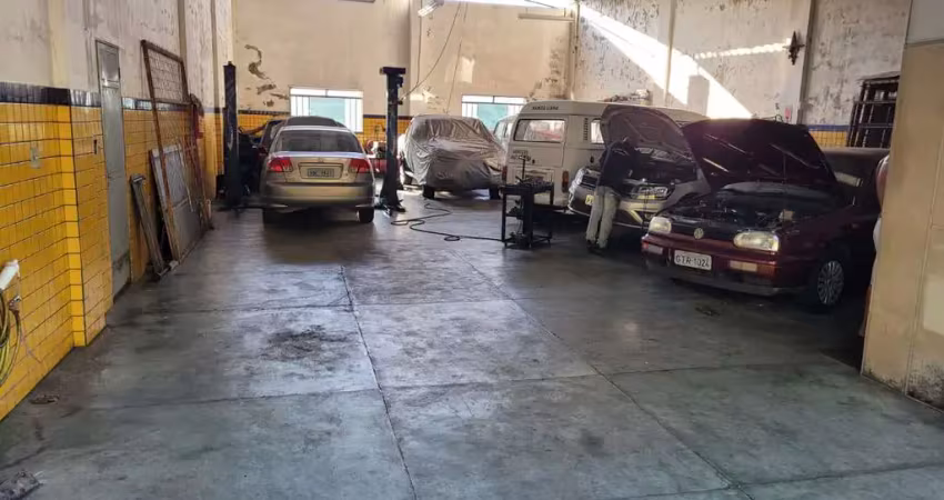 Galpão comercial medindo 220m², à venda no bairro vila ozanan, juiz de fora - mg (próximo ao bairro bom pastor)