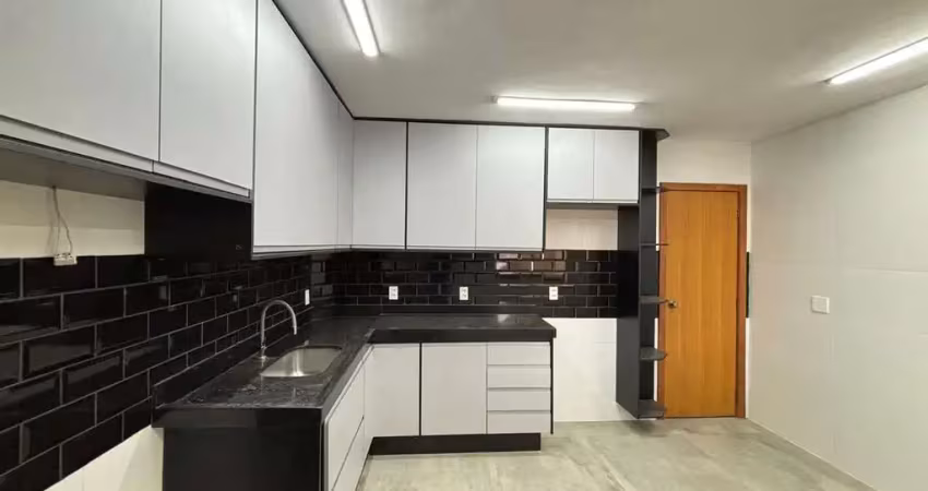 Apartamento com 3 dormitórios todo reformado bairro bom pastor juiz de fora