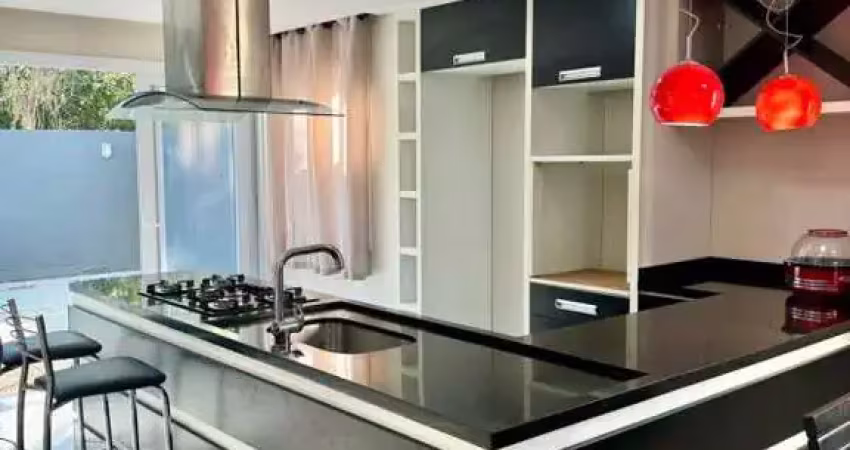 Casa residencia com tres dormitorios condominio verdes campos