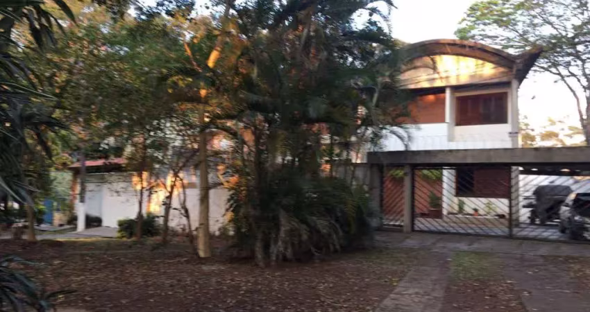 Sobrado para Venda em Osasco, Adalgisa, 4 dormitórios, 2 suítes, 4 banheiros, 10 vagas