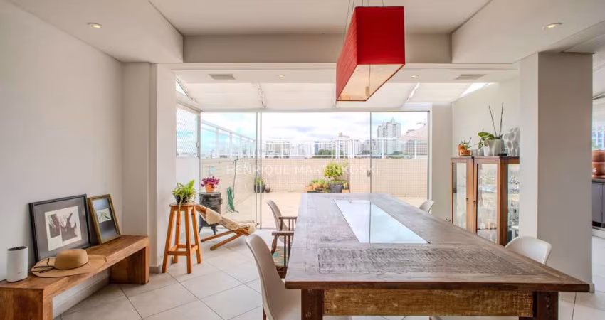 Apartamento Cobertura Duplex - 204m2 privativos - 3 quartos(1 suíte), 2 vagas soltas - Água Verde Curitiba PR- ACEITA PERMUTA EM IMÓVEIS ATÉ R$300.000,00