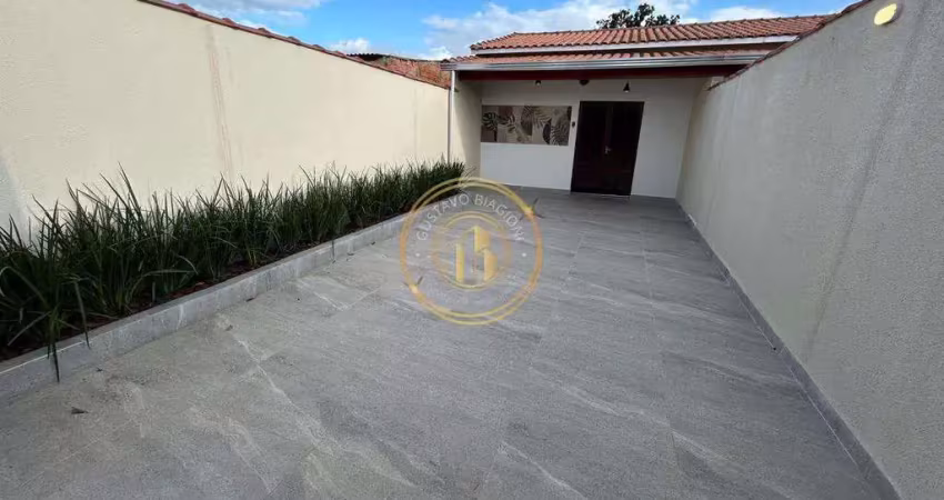 Casa com 2 quartos, Vila Atlântica, Mongaguá - R$ 400 mil, Cod: 3041