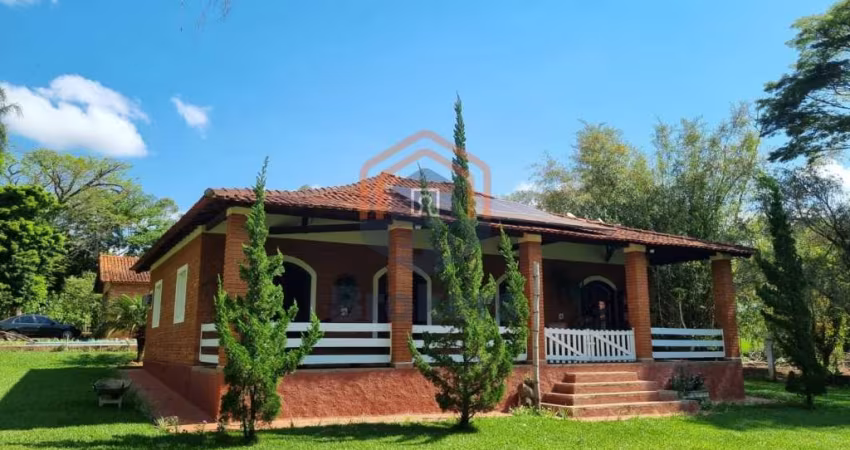 Sítio em Cercadinho - Alambari, SP