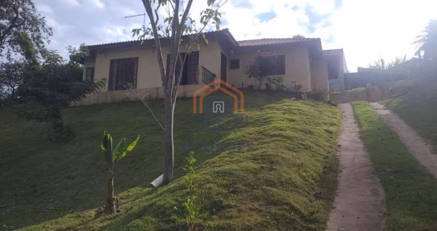 Casa em Jardim Leonor  -  Itatiba