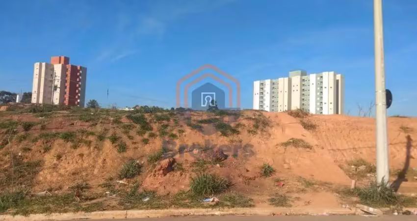 Terreno à venda na Rua Valter Assis de Barros, Parque Petrópolis, Várzea Paulista