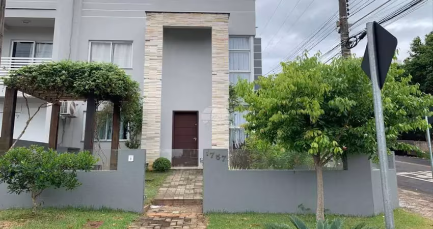 Casa com 3 quartos para alugar na Rua Tapir, 1757, Centro, Pato Branco