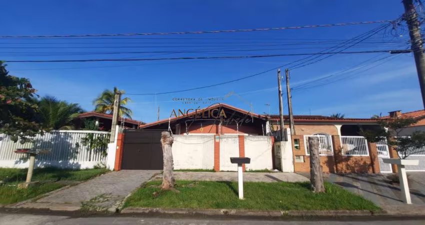 Linda Casa alto padrão em lote inteiro, a 200m do mar, no Cibratel 2 - Itanhaém/SP