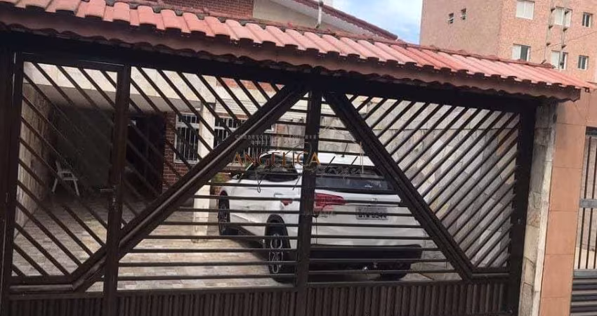 Sobrado muito espaçoso e bem localizado  50m do mar no Jardim Marina, Mongaguá/SP