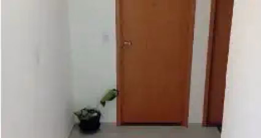 Vende-se apartamento residencial no bairro parque interlagos!!