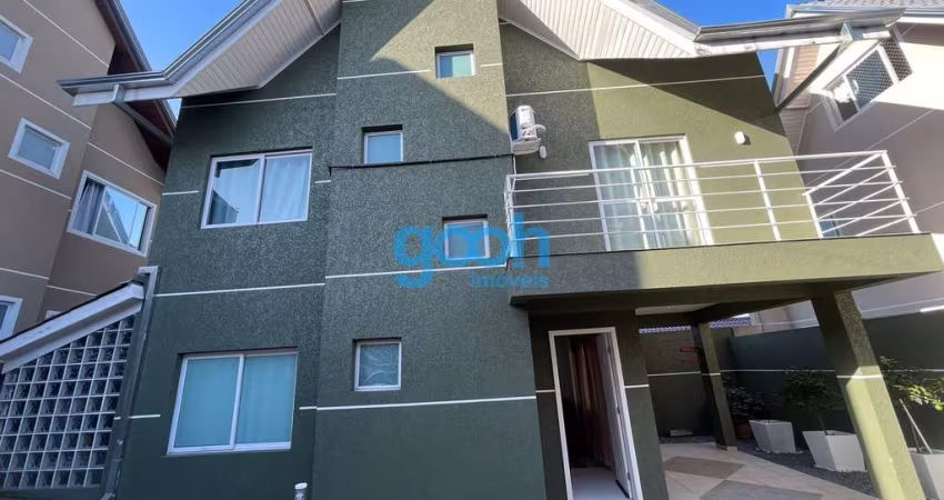 Sobrado (Triplex) Alto Padrão - Completamente Mobiliado