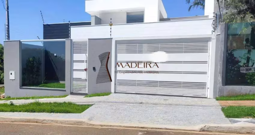 Casa com 3 quartos à venda no Jardim Canadá, Maringá 