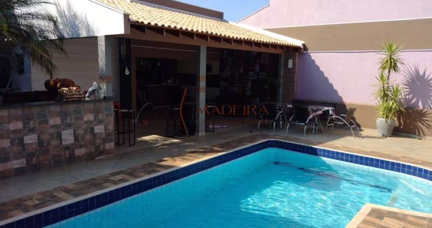 Casa à venda, 2 quartos, 2 suítes, 1 vaga, Jardim Monte Rei - Maringá/PR