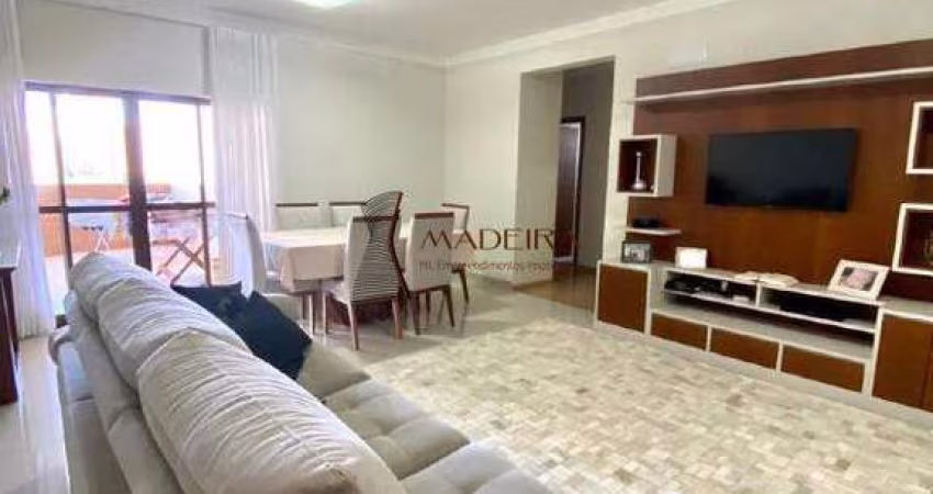 Apartamento à Venda no Edifício Ferrarini